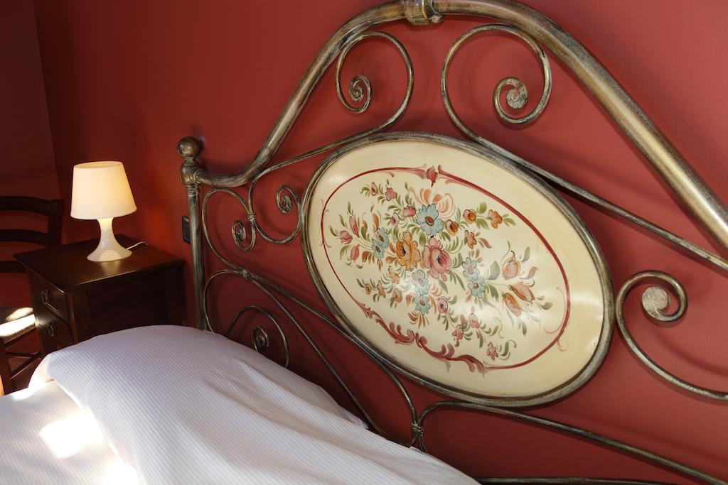Antico Borgo De' Frati Apartment San Gimignano Room photo
